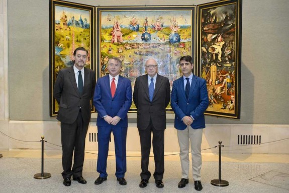 Les signataires de l'accord: de gauche à droite: Miguel Zugaza, Jose Antonio Sanchez, José Pedro Pérez-Llorca et Manuel Ventero  (c) RTVE