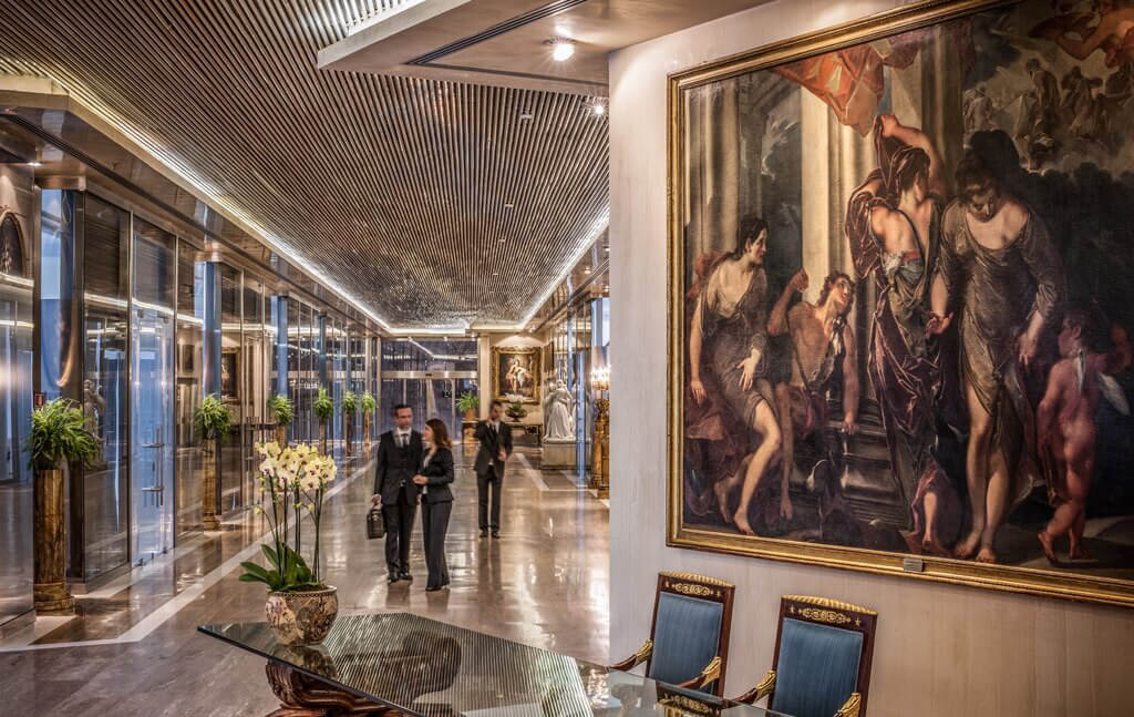 DOSSIER / Quand l’art et l’hôtellerie font chambres communes ! Club